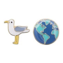 Article de décoration Rico Design 2 pin's - mouette + globe terrestre